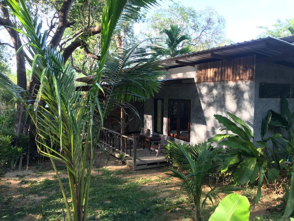 Himmapan Resort Koh Phayam Extérieur photo